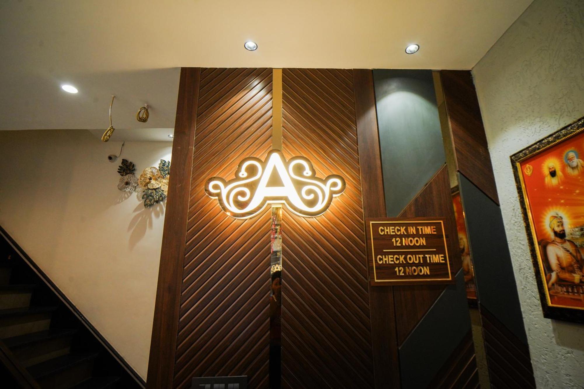 Hotel Ammison Inn & Suites Amritsar Exterior photo